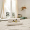 Отель Beautiful Apartment in the Center of Paris on the Island of the City, фото 3
