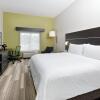 Отель Holiday Inn Express & Suites Dublin, an IHG Hotel, фото 33