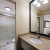 Отель SureStay Plus by Best Western Woodbury Inn, фото 9