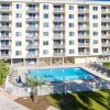 Отель Destin on the Gulf 501 is a Beautiful Gulf Front 5th Floor with Free Beach Service by RedAwning, фото 14