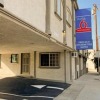 Отель Rodeway Inn & Suites Rosemead в Роузмиде