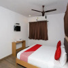 Отель OYO 11965 Krishna Guest House, фото 5