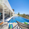 Отель View Peche Villa 8 Bed 180 Degree Views across the Andaman Sea, фото 11