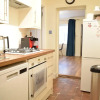 Отель 1 Bedroom Islington Flat With A Garden, фото 8