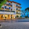 Отель Grand Hotel Due Golfi, фото 1