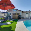 Отель Tempe Home w/ Hot Tub Next to Papago Park, фото 19
