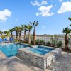 Отель Kite One - Private Bayside Home With Pool And Hot Tub 4 Bedroom Home by RedAwning, фото 18