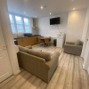 Отель Entire Two Double Bedrooms Flat N4, фото 2