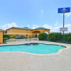 Отель Americas Best Value Inn Smithville, фото 8