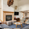 Отель Holly by Avantstay In the Heart of Breckenridge w/ Hot Tub, Game Room & Roof Top Patio, фото 6