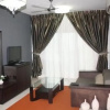 Отель Short Stays Condominium, фото 1