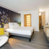Отель Novotel Chartres, фото 7