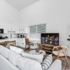 Отель Stylish & Modern 4BD Home, фото 7