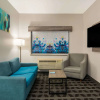 Отель Quality Inn & Suites, фото 4