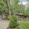 Отель Spacious Atlanta Home w/ Yard ~ 9 Mi to Downtown, фото 17