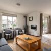 Отель Stylish Thatched Villa with 2 Bathrooms near Giethoorn, фото 3