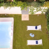 Отель Luxury Apartment with Garden and Pool, фото 1