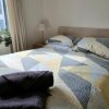 Отель 360 Serviced Accommodations - Colchester Marine Quay - 1 Double Bedroom Apartment, фото 11
