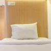 Отель Cozy And Simply Studio Apartment Tree Park City Cikokol, фото 2