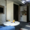 Отель Serviced Apartment- Free Parking - Breakfast bar, фото 4