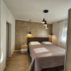 Отель Deluxe Apartment near Bridge, фото 9
