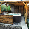 Отель Unique Holiday Home in Bastogne With Bubble Bath, фото 9
