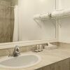 Отель Days Inn By Wyndham Montreal East, фото 8