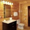Отель Laurel Manor Close To Downtown 4 Bed Rooms Hot Tub And Fire Pit, фото 24