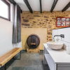 Отель Guestready - Charming Stone Wall Retreat, фото 4