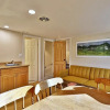 Отель Your Ski Home: Powder Park Place - Upper Level. Close To Killington. Hot Tub. 4 Bedroom Home, фото 4