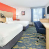 Отель La Quinta Inn & Suites by Wyndham Dallas - Las Colinas, фото 4