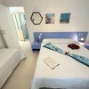 Отель Gorgeous Flat With Fenced Garden, фото 18