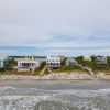 Отель Ocean's Eye by Avantstay Beach Front Home w/ Roof Top, Pool & Putting Green!, фото 25