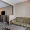 Отель Quality Inn & Suites, фото 48