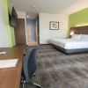 Отель Holiday Inn Express & Suites-Dripping Springs - Austin Area, an IHG Hotel, фото 37