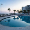 Отель Tradewinds unit 1304 - Top Floor Beach Front w/Panoramic Views - 2bed/2 bath, фото 5