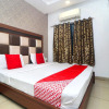 Отель OYO 19392 Hotel Lexis, фото 3