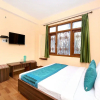 Отель OYO 12060 Home Hill View 3BHK Bharari, фото 6