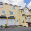 Отель Laurels- 3-beds, Parking, Short Walk to Beach, фото 1