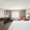 Отель Solara Inn and Suites, фото 6