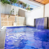 Отель The Grand Oasis - Pool - Wifi - Mins From Beach, фото 31