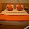 Отель OYO 11414 Hotel Silver Suites, фото 15