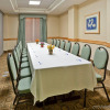 Отель Holiday Inn Express Hotel & Suites Vacaville, an IHG Hotel, фото 22