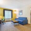 Отель Holiday Inn Express and Suites Albany Airport- Wolf Road, an IHG Hotel, фото 43