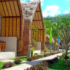 Отель Bale Lumbung Bungalows, фото 1