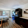 Отель Studio 6 Extended Stay - Birmingham, AL - Medical Center, фото 16