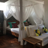 Отель Adonys Eden Lodge, фото 1