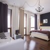 Отель The Square Apartment, фото 11