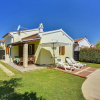 Отель Detached Holiday House With Private Pool Only Near the Beach, фото 16