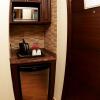 Отель Queens Suite Hotel, фото 3